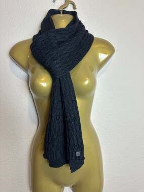 CHAOS HEADWEAR Black Diamond Lattice Stitch Knit Scarf O/S EUC